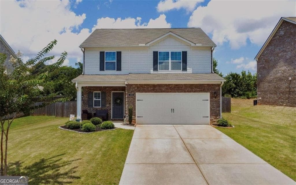 3 bedroom, 3 bathroom, 2,095 sq ft single family residence for rent at 200 Oliver Drive, Locust Grove, GA 30248 for $2,100 a month — photo 1 of 25