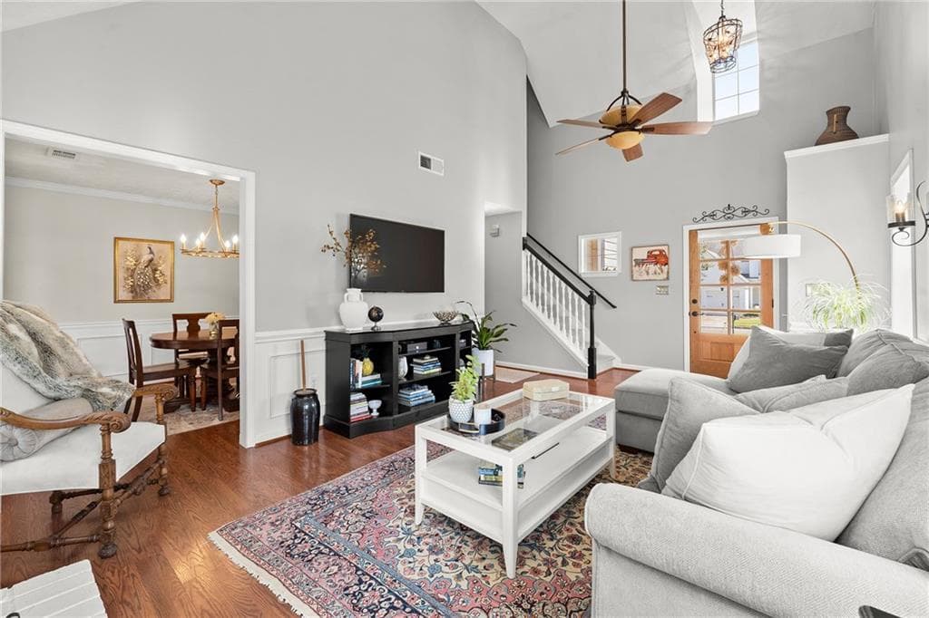 3 bedroom, 3 bathroom, 1,563 sq ft single family residence under contract at 13085 Crabapple Lake Drive, Roswell, GA 30076 — photo 10