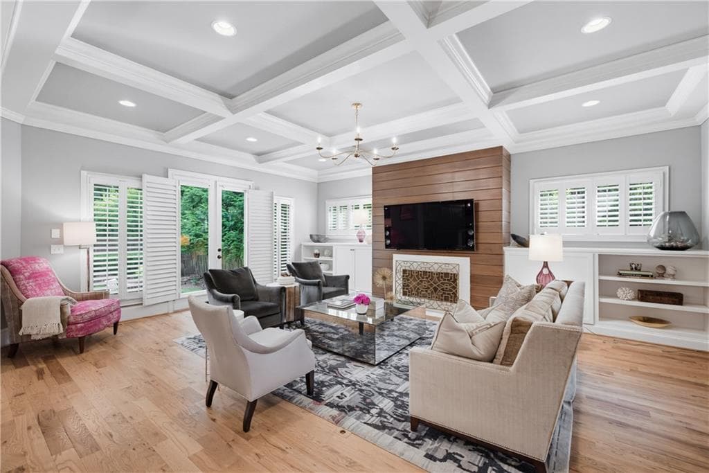 5 bedroom, 4 bathroom, 3,569 sq ft single family residence for sale at 2657 Valvedere Drive, Brookhaven, GA 30319 — photo 3