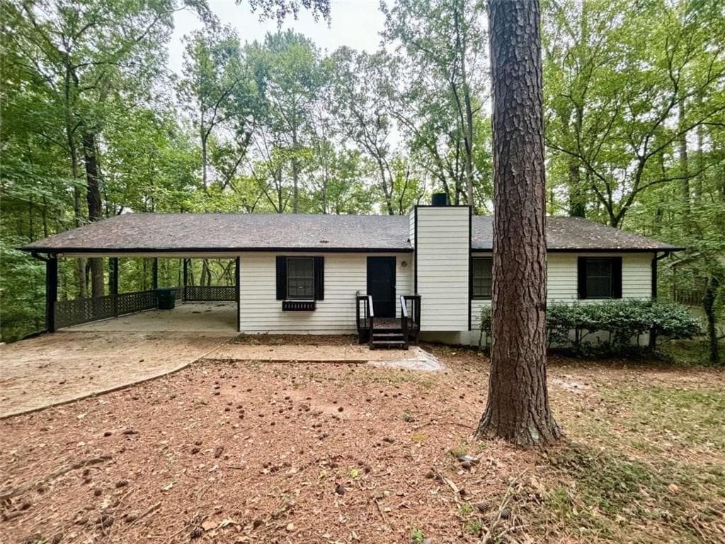 3 bedroom, 2 bathroom, 1,248 sq ft single family residence for rent at 3895 Brookshire Place, Lawrenceville, GA 30044 for $1,700 a month