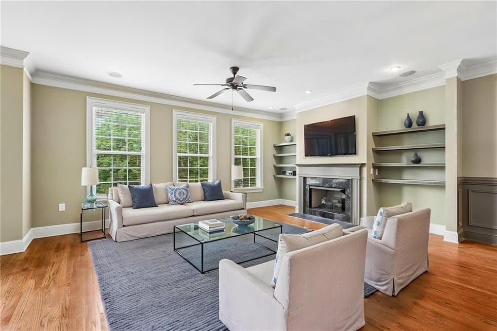 2 bedroom, 2 bathroom, 1,999 sq ft townhouse for sale at 1439 Ashford Creek Circle, Brookhaven, GA 30319 — photo 2