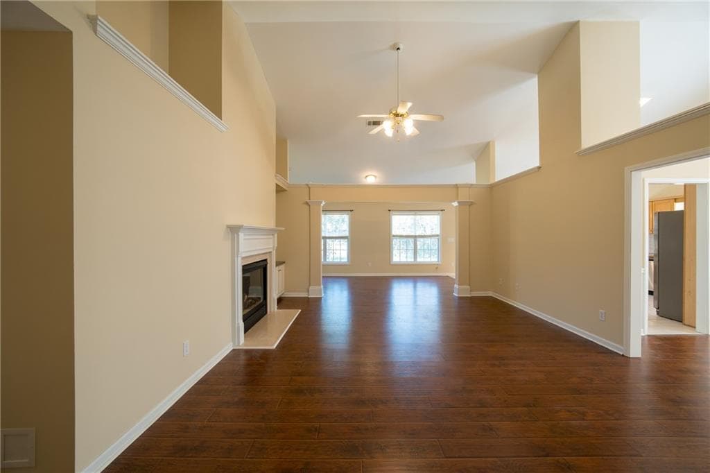 3 bedroom, 2 bathroom, 2,160 sq ft single family residence for sale at 540 Groveland Parkway, Lawrenceville, GA 30046 — photo 4