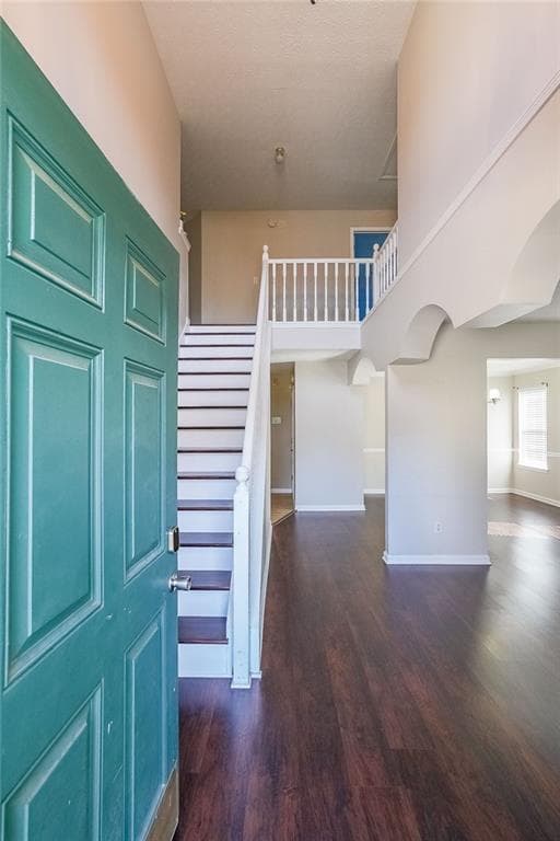 4 bedroom, 3 bathroom, 2,796 sq ft single family residence for rent at 2470 Skylars Mill Way, Snellville, GA 30078 for $2,500 a month — photo 2