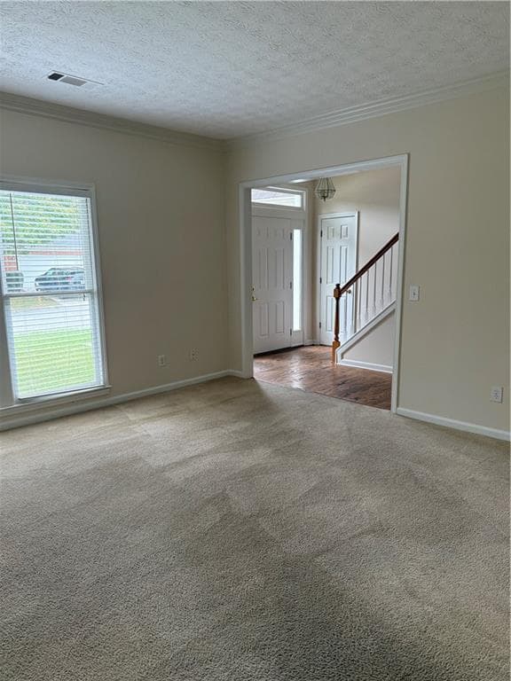 4 bedroom, 3 bathroom, 2,324 sq ft single family residence for rent at 4250 Ivy Run Circle, Duluth, GA 30096 for $2,200 a month — photo 2