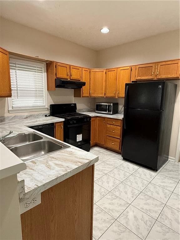 4 bedroom, 3 bathroom, 2,324 sq ft single family residence for rent at 4250 Ivy Run Circle, Duluth, GA 30096 for $2,200 a month — photo 5