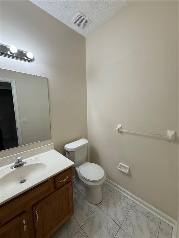 4 bedroom, 3 bathroom, 2,324 sq ft single family residence for rent at 4250 Ivy Run Circle, Duluth, GA 30096 for $2,200 a month — photo 9