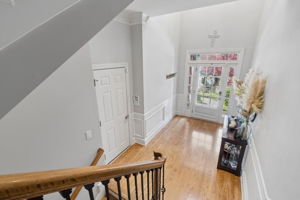 3 bedroom, 4 bathroom, 3,168 sq ft townhouse for sale at 2305 English Ivy Court 23, Atlanta, GA 30339 — photo 8