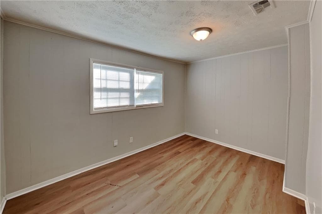 3 bedroom, 1 bathroom, 1,056 sq ft single family residence for rent at 6156 Water Oak Circle, Covington, GA 30014 for $1,385 a month — photo 7