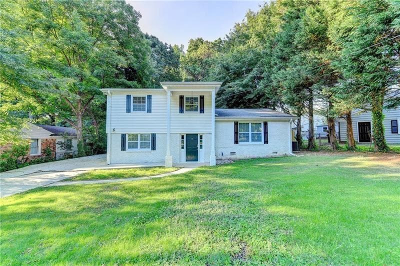 4 bedroom, 3 bathroom, 1,840 sq ft single family residence for rent at 2736 Eaton Place, Atlanta, GA 30341 for $2,975 a month — photo 1 of 44