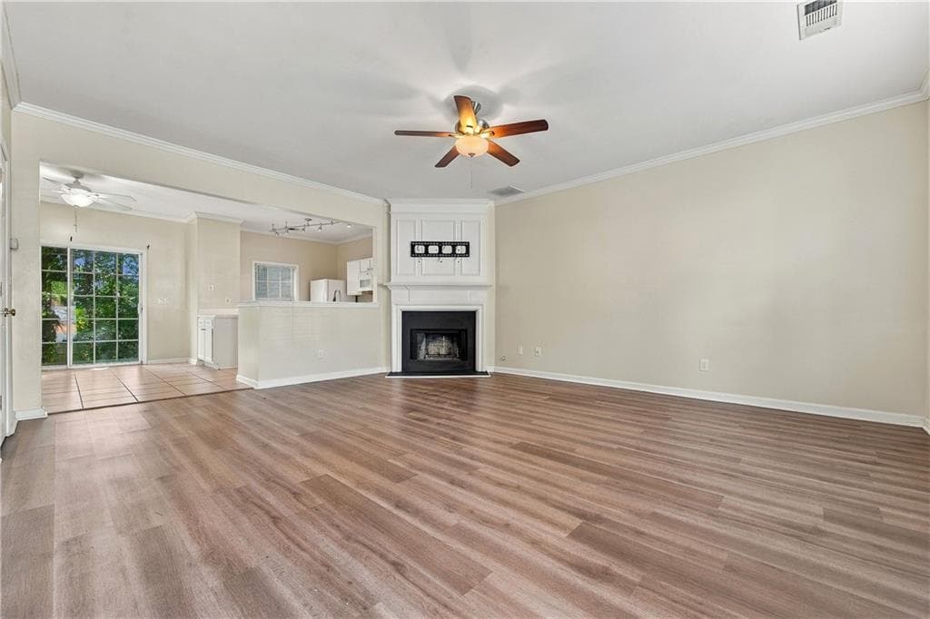 3 bedroom, 3 bathroom, 1,386 sq ft townhouse for rent at 36 Highoak Drive 6, Marietta, GA 30066 for $1,900 a month — photo 2