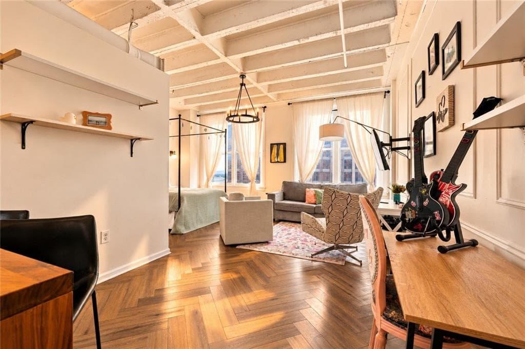 1 bedroom, 1 bathroom, 586 sq ft condominium for sale at 32 Peachtree Street, Atlanta, GA 30303 — photo 6