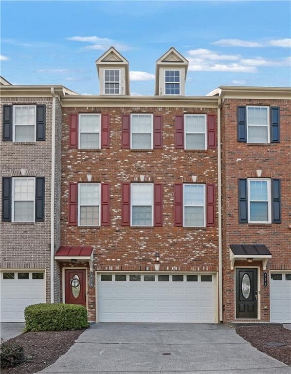 3 bedroom, 4 bathroom, 2,240 sq ft townhouse for sale at 526 Williamson St SE 375, Marietta, GA 30060 — photo 1 of 35