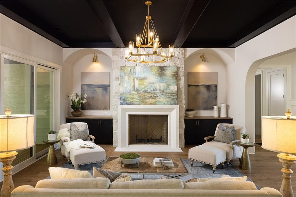 5 bedroom, 5 bathroom, 4,605 sq ft single family residence for sale at 175 Maison Court, Roswell, GA 30076 — photo 2