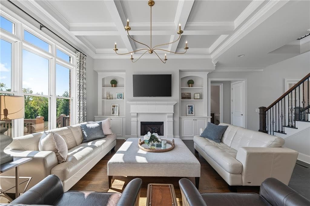 6 bedroom, 7 bathroom, 8,364 sq ft single family residence for sale at 125 Tolhouse Court, Milton, GA 30004 — photo 6