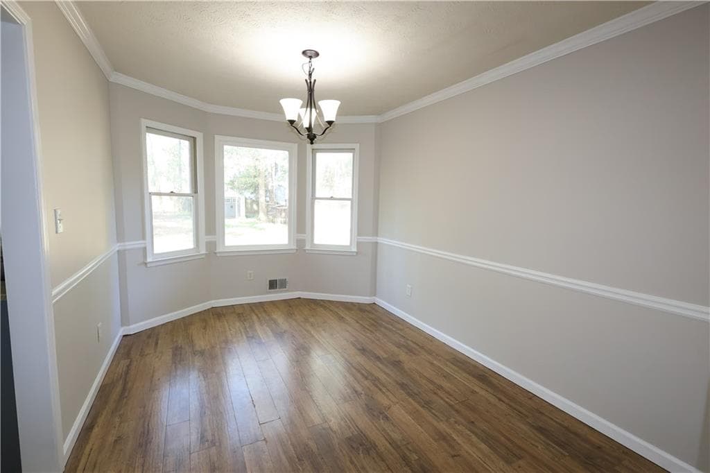 4 bedroom, 3 bathroom, 3,300 sq ft single family residence for rent at 185 White Pines Drive, Alpharetta, GA 30004 for $3,300 a month — photo 8