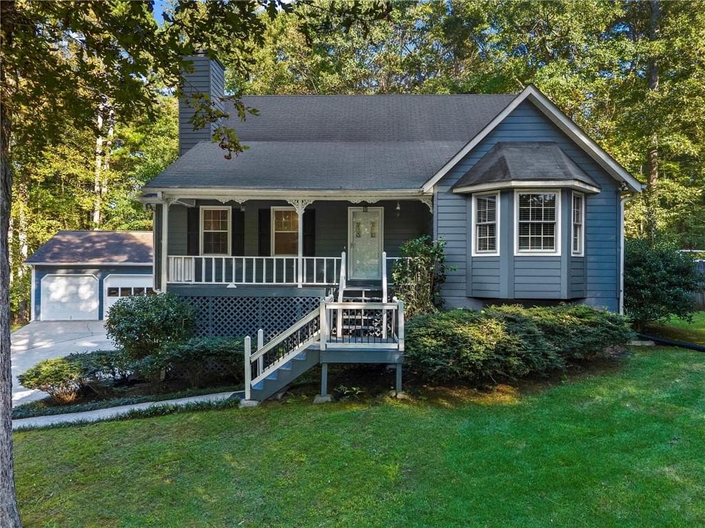 3 bedroom, 2 bathroom, 1,704 sq ft single family residence for sale at 3727 Bowline Circle, Acworth, GA 30102