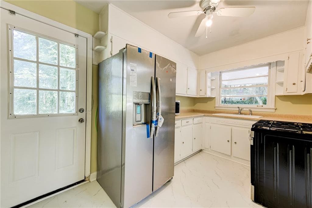 3 bedroom, 1 bathroom, 1,075 sq ft single family residence for rent at 2024 Shady Lane, Tucker, GA 30084 for $1,895 a month — photo 10