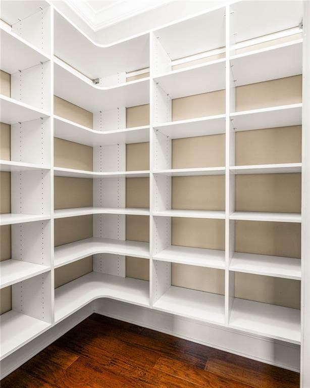 4 bedroom, 4 bathroom, 2,365 sq ft townhouse for sale at 1760 Alec Place, Atlanta, GA 30329 — photo 9