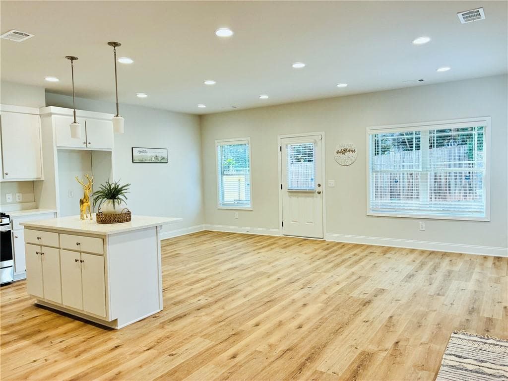 3 bedroom, 3 bathroom, 1,786 sq ft townhouse for rent at 1101 North Village Drive, Decatur, GA 30032 for $2,050 a month — photo 5