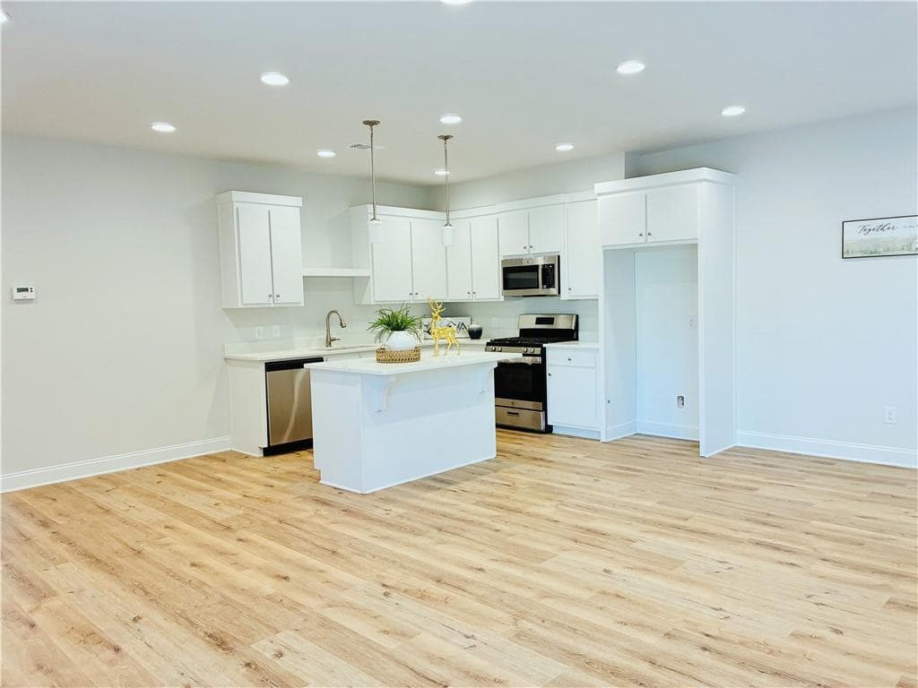 3 bedroom, 3 bathroom, 1,786 sq ft townhouse for rent at 1101 North Village Drive, Decatur, GA 30032 for $2,050 a month — photo 6