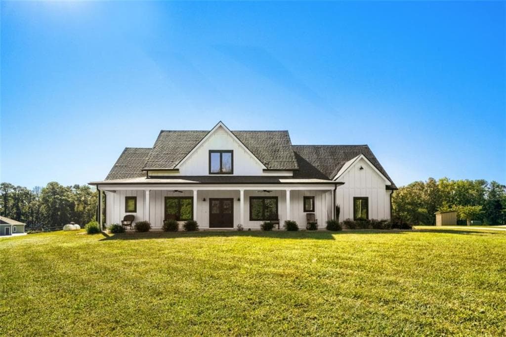 4 bedroom, 3 bathroom, 2,807 sq ft single family residence for sale at 8173 Berea Road, Winston, GA 30187