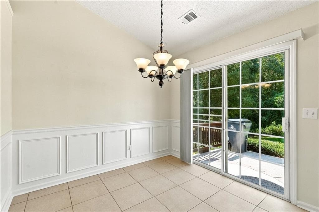 3 bedroom, 2 bathroom, 1,375 sq ft single family residence for rent at 136 Park Forest Drive, Kennesaw, GA 30144 for $2,200 a month — photo 6
