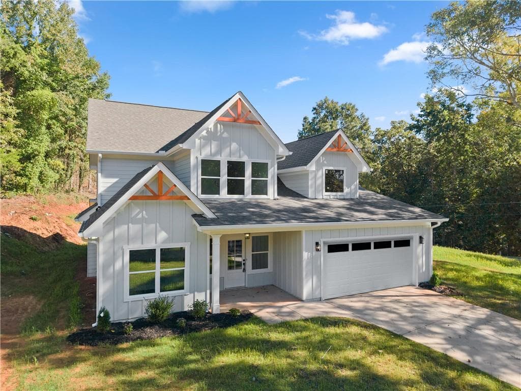 4 bedroom, 4 bathroom, 2,187 sq ft single family residence for sale at 4615 PERRY RD, Gainesville, GA 30506 — photo 4