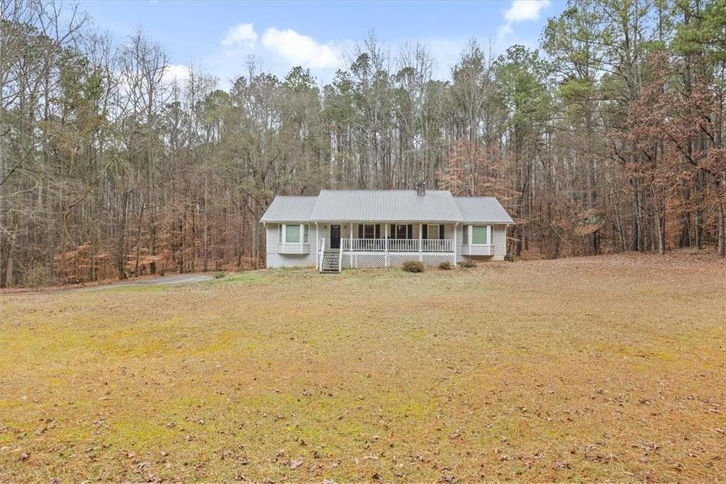 3 bedroom, 2 bathroom, 3,472 sq ft single family residence for sale at 1005 Johnson Brady Road, Canton, GA 30115 — photo 2