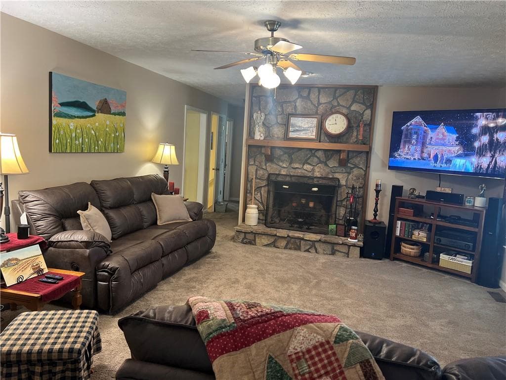 3 bedroom, 2 bathroom, 3,472 sq ft single family residence for sale at 1005 Johnson Brady Road, Canton, GA 30115 — photo 6