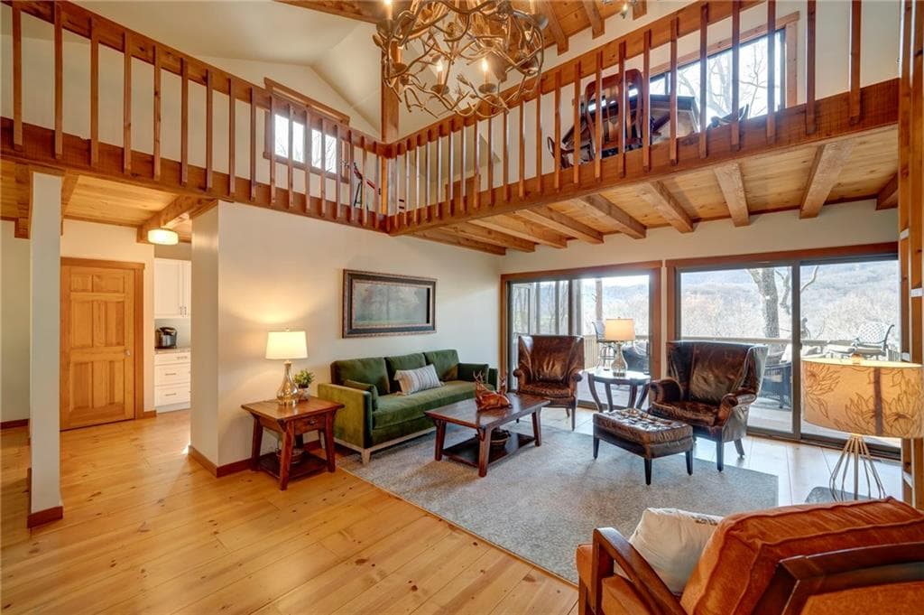 4 bedroom, 4 bathroom, 3,120 sq ft single family residence for sale at 100 Indian Pipe Drive, Jasper, GA 30143 — photo 7