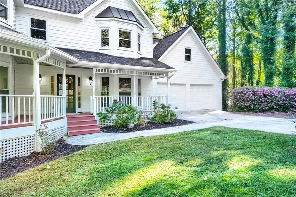 4 bedroom, 4 bathroom, 4,326 sq ft single family residence for sale at 1436 Old Mill Road, Ball Ground, GA 30107 — photo 2