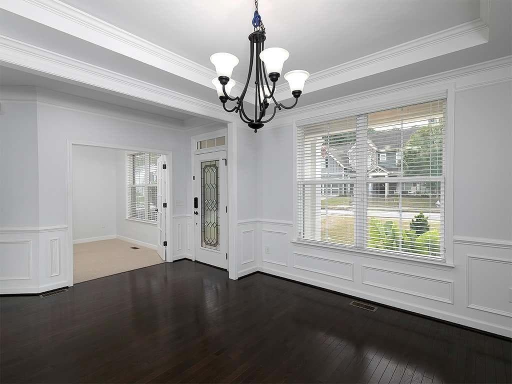6 bedroom, 4 bathroom, 4,243 sq ft single family residence for sale at 821 Tramore Road, Acworth, GA 30102 — photo 7
