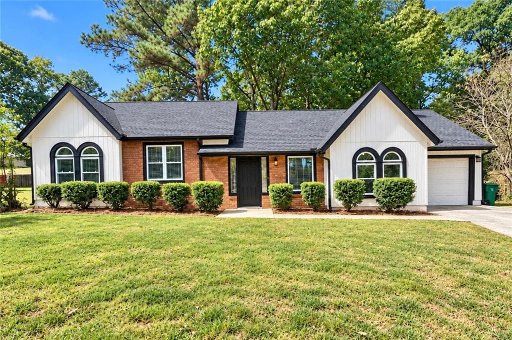 3 bedroom, 2 bathroom, 1,455 sq ft single family residence for rent at 3821 River Road, Ellenwood, GA 30294 for $1,935 a month