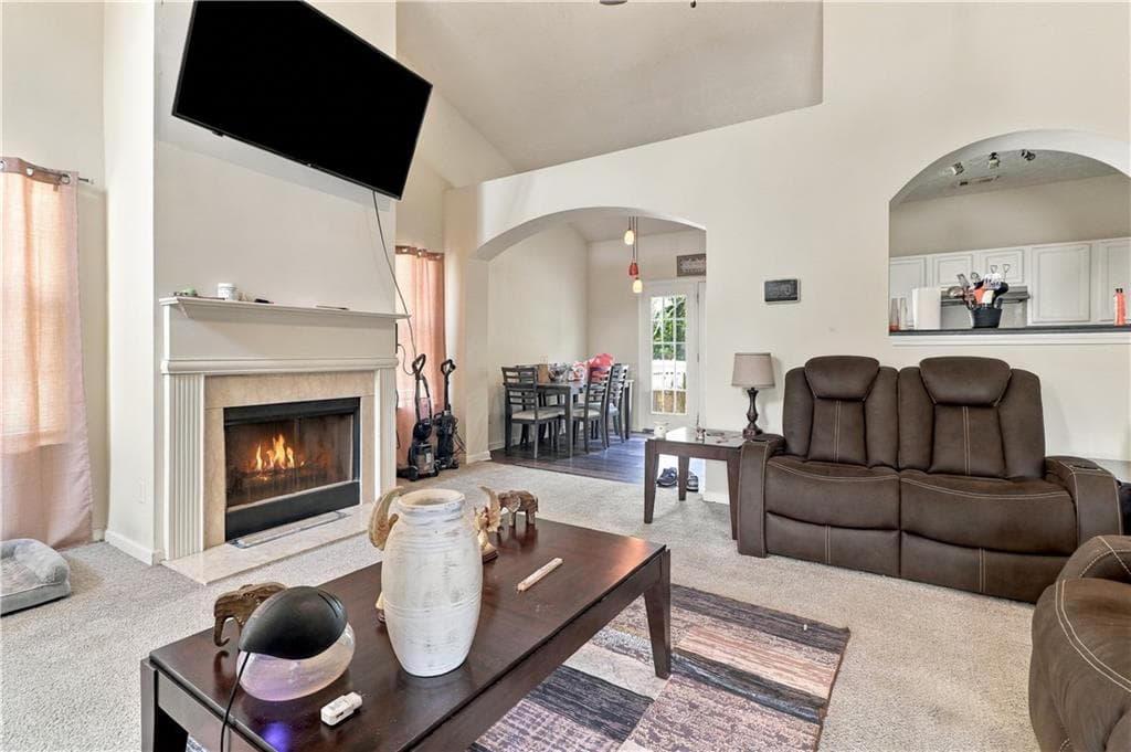 4 bedroom, 3 bathroom, 1,768 sq ft single family residence for sale at 250 Kendrick Estates Drive, Jonesboro, GA 30238 — photo 2