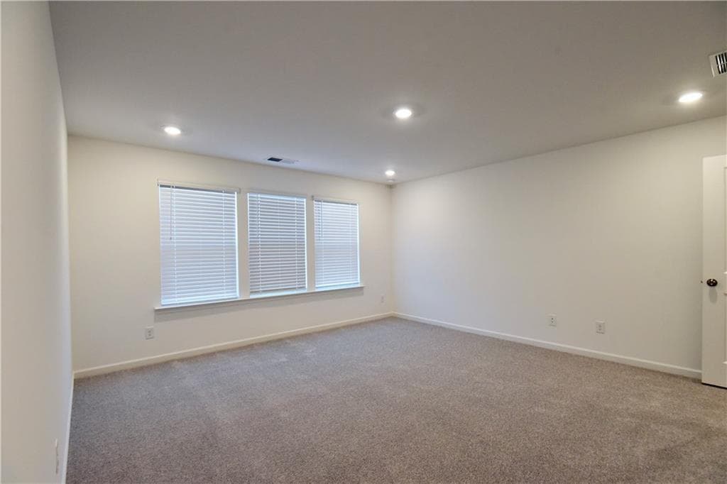 3 bedroom, 3 bathroom, 1,831 sq ft townhouse for rent at 140 Star Court, Pendergrass, GA 30567 for $1,875 a month — photo 9