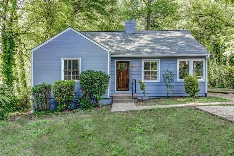 2 bedroom, 2 bathroom, 1,030 sq ft single family residence for rent at 385 Eleanor Street, Atlanta, GA 30317 for $2,800 a month — photo 2