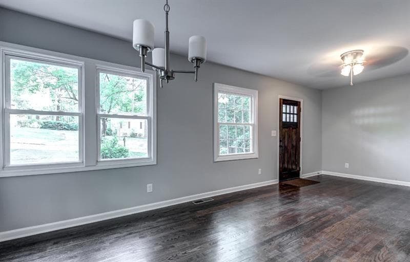 2 bedroom, 2 bathroom, 1,030 sq ft single family residence for rent at 385 Eleanor Street, Atlanta, GA 30317 for $2,800 a month — photo 4