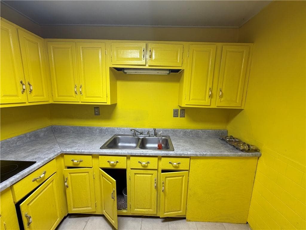 4 bedroom, 1 bathroom, 1,757 sq ft single family residence for sale at 4429 Glade Road, Forest Park, GA 30297 — photo 8