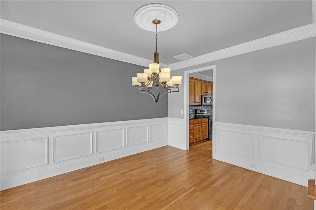 4 bedroom, 4 bathroom, 3,197 sq ft single family residence for rent at 320 Baymist Drive, Loganville, GA 30052 for $2,700 a month — photo 9