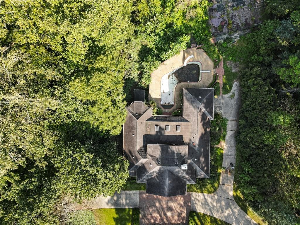 4 bedroom, 4 bathroom, 4,077 sq ft single family residence for sale at 4261 Paper Mill Road, Marietta, GA 30067 — photo 4