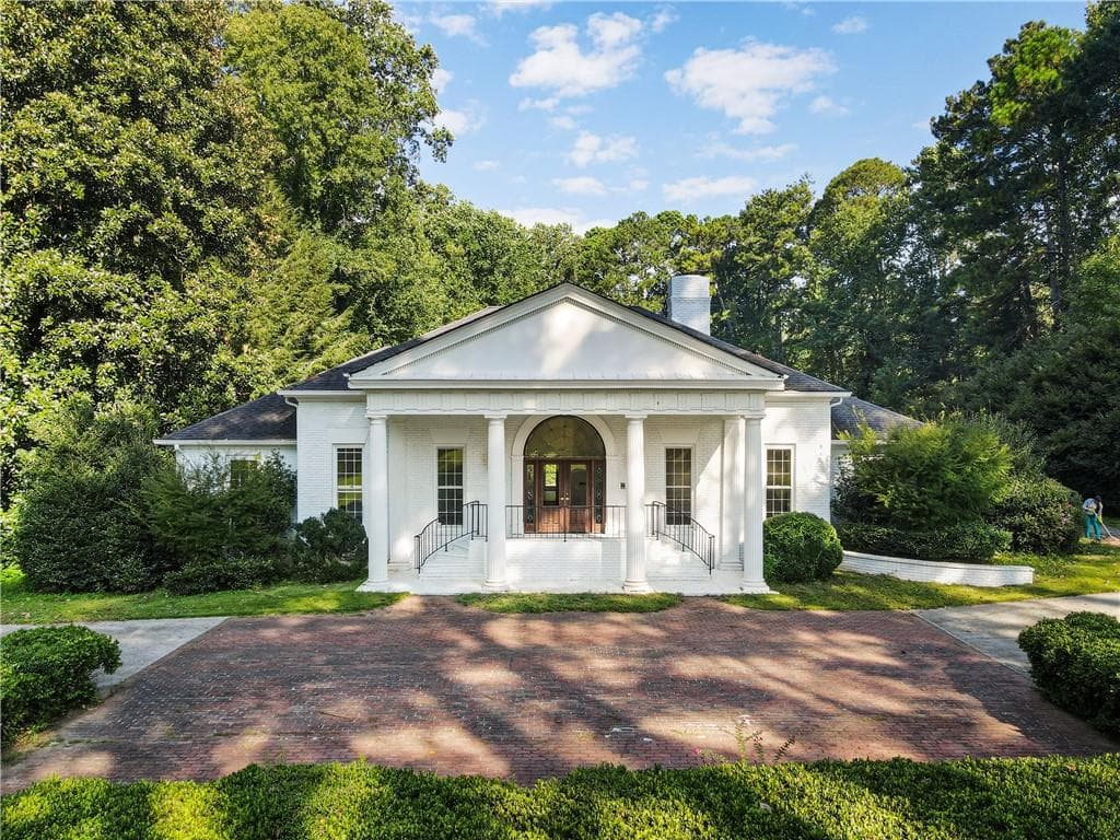 4 bedroom, 4 bathroom, 4,077 sq ft single family residence for sale at 4261 Paper Mill Road, Marietta, GA 30067 — photo 9