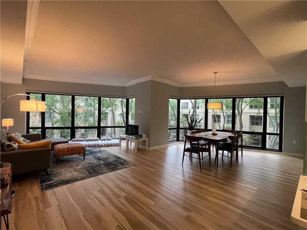 2 bedroom, 2 bathroom, 1,473 sq ft condominium for rent at 3475 Oak Valley Road 260, Atlanta, GA 30326 for $2,700 a month — photo 6
