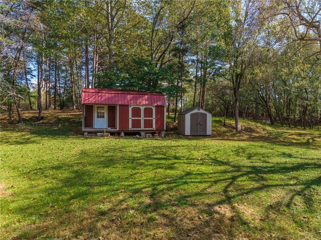 2 bedroom, 1 bathroom, 1,285 sq ft single family residence for sale at 469 Flatbottom Road, Ball Ground, GA 30107 — photo 6
