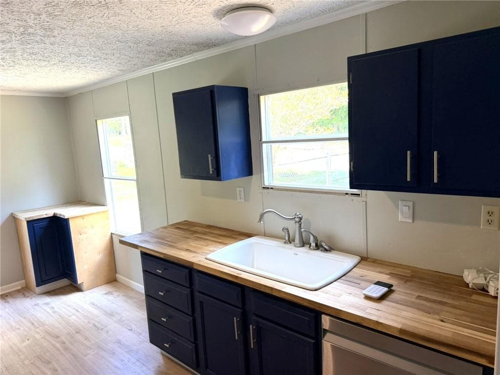 3 bedroom, 2 bathroom, 1,152 sq ft single family residence for sale at 231 Hawks Way, Chatsworth, GA 30705 — photo 2