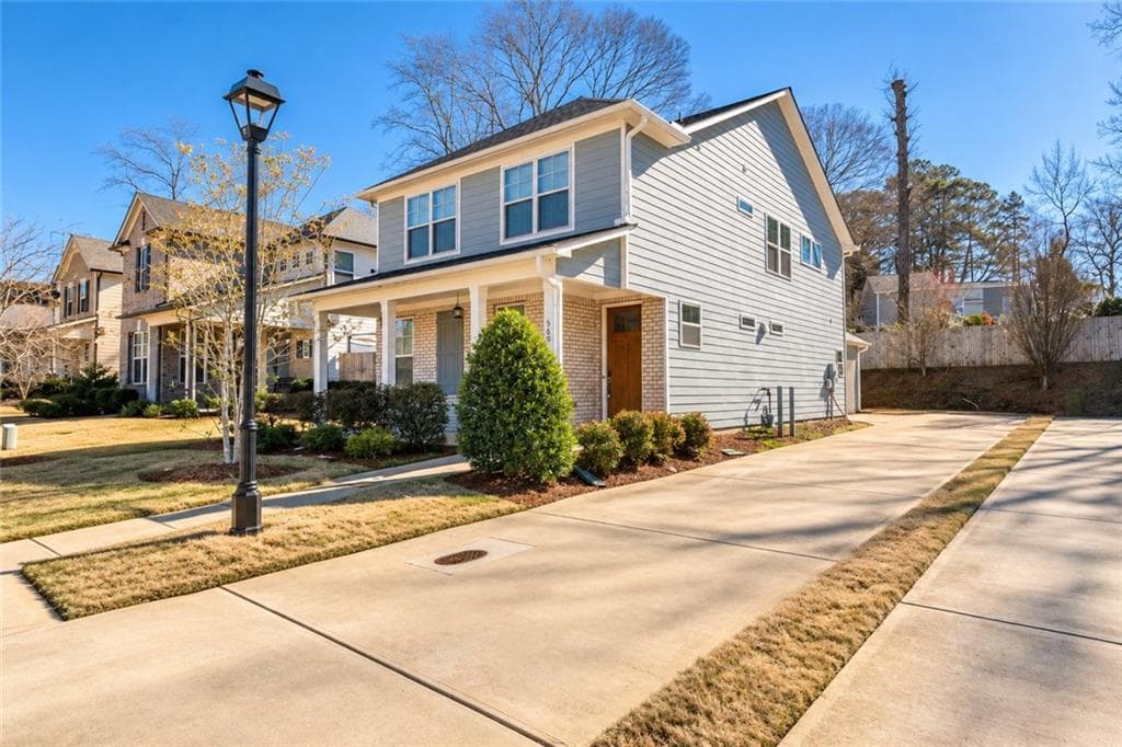 4 bedroom, 3 bathroom, 2,227 sq ft single family residence for rent at 969 RITTENHOUSE Way, Atlanta, GA 30316 for $3,600 a month — photo 3