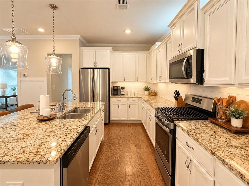 4 bedroom, 3 bathroom, 2,227 sq ft single family residence for rent at 969 RITTENHOUSE Way, Atlanta, GA 30316 for $3,600 a month — photo 7