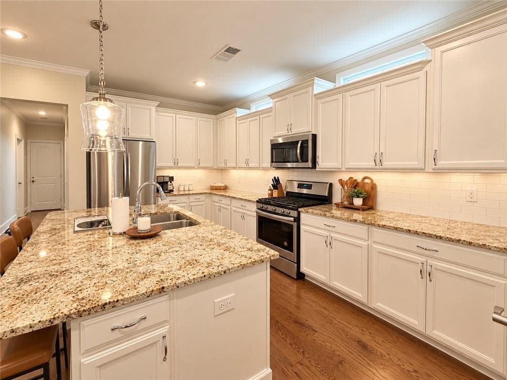 4 bedroom, 3 bathroom, 2,227 sq ft single family residence for rent at 969 RITTENHOUSE Way, Atlanta, GA 30316 for $3,600 a month — photo 8