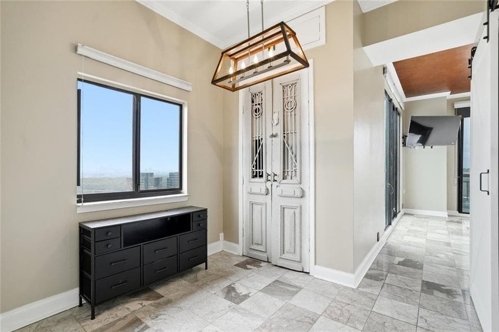 2 bedroom, 2 bathroom, 1,265 sq ft condominium for sale at 3481 Lakeside Drive PH TS5, Atlanta, GA 30326 — photo 9