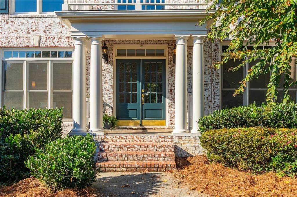 7 bedroom, 5 bathroom, 5,000 sq ft single family residence for sale at 245 Colton Crest Drive, Johns Creek, GA 30005 — photo 8