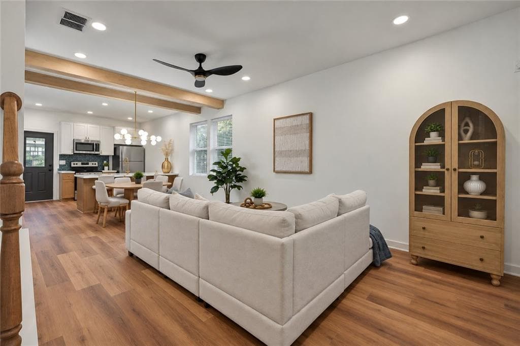 2 bedroom, 2 bathroom, 1,092 sq ft townhouse for sale at 2010 Ruth Street B, Atlanta, GA 30318 — photo 2